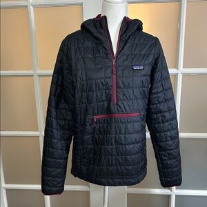Patagonia Women’s Nano Puff pullover-size M